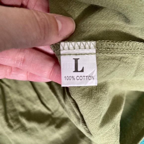 Button Front Top - Picture 3 of 3